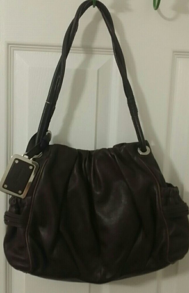 B. Makowski Shoulder Bag